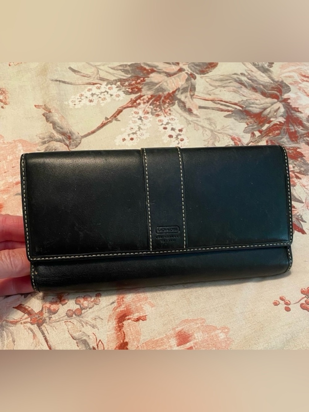 COACH Hampton Black Leather Tri-Fold Wallet